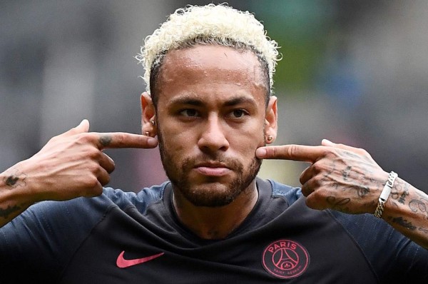 Stoichkov sobre Neymar: ''Sería una bomba dentro del vestuario, no quiero que vuelva al Barcelona''