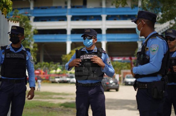 Con la familia Arriaga presente: así es el ambiente previo al Honduras-Jamaica en el estadio Olímpico