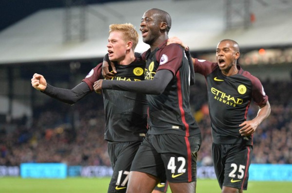 Yaya Touré le regala triunfo al Manchester City sobre el Crystal Palace