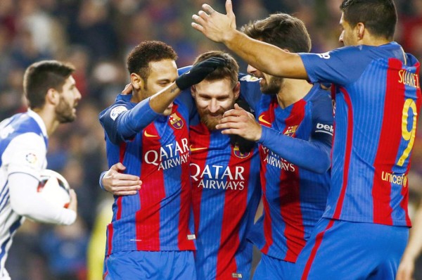 Barcelona despedaza a la Real Sociedad y avanza a semifinales