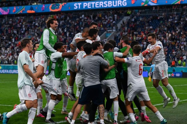 ¡España avanza a las semifinales de la Eurocopa tras eliminar a Suiza en una infartante tanda de penales!