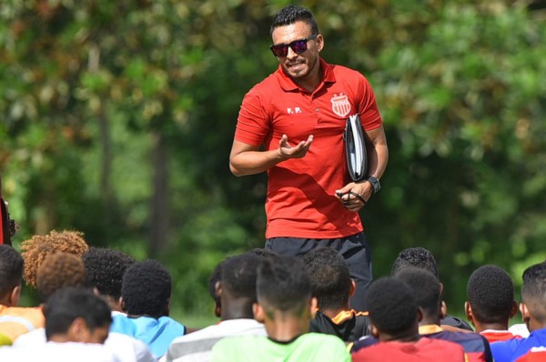 Francisco Pavón dirigirá al Bucaneros de Liga de Ascenso