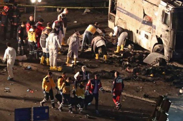Tragedia: Sube a 38 los muertos en ataque al estadio del Besiktas de Turquía