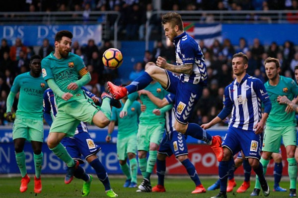 EN VIVO: Sorpresa en la alineación del Barcelona para enfrentar al Alavés