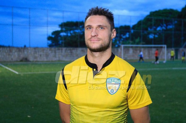 Una infección intestinal dejó al ruso Evgeni Kabaev fuera del 11 del Real de Minas