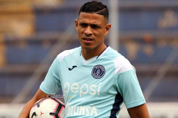 EL MERCADO: Llega fichaje al Olimpia y van por un exMotagua; Diego Vázquez tiene nuevo jugador y hondureño es fichado en Europa