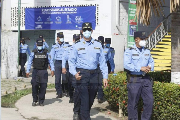 Con la familia Arriaga presente: así es el ambiente previo al Honduras-Jamaica en el estadio Olímpico