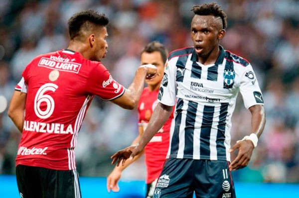 Prensa mexicana: Elis no entra en los planes de Rayados de Monterrey