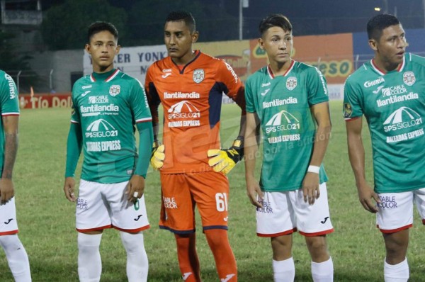 Beckeles pide perdón en La Ceiba, apagón en la Liga y legionario luce a su bella novia