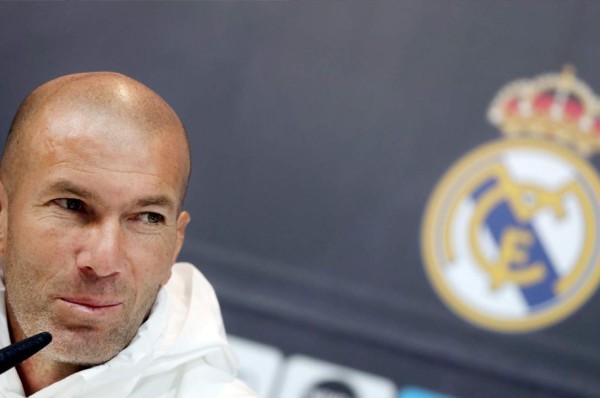 Zidane: 'Me gustaría ver juntos a Bale, Cristiano y Benzema'