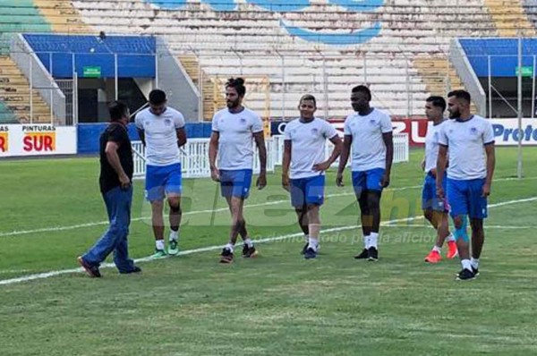 Jugadores lesionados de Olimpia entrenan en el Nacional previo al duelo ante Alianza
