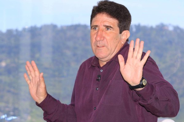 Héctor Vargas tras declaraciones de Diego Vázquez: 'Si tiene pruebas que acuse a Nazar y a Foncho'