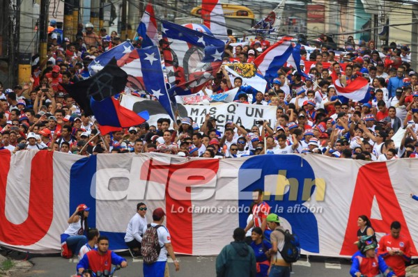 NO SE VIO POR TV: El dolor de Rubilio, la Ultra Fiel y su show y la soledad de Rougier