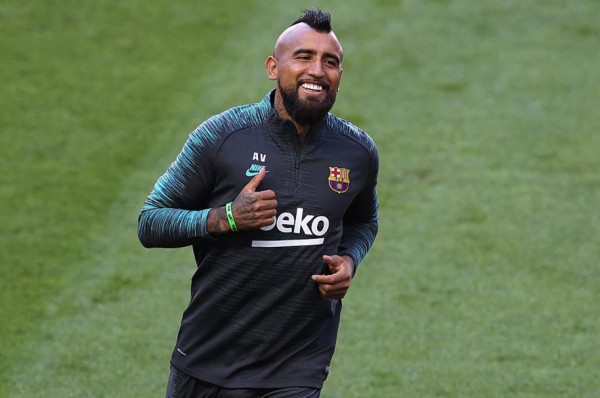 ¡El PSG contacta a Vidal tras la debacle del Barcelona en la Champions League!