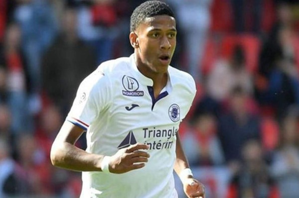 El Barcelona ya tendría fichado al defensa central del futuro &nbsp;&nbsp;