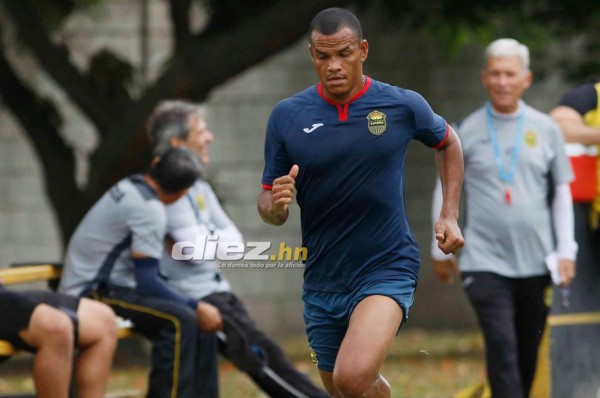 Rony Martínez, en su etapa final de recuperación con el Real España