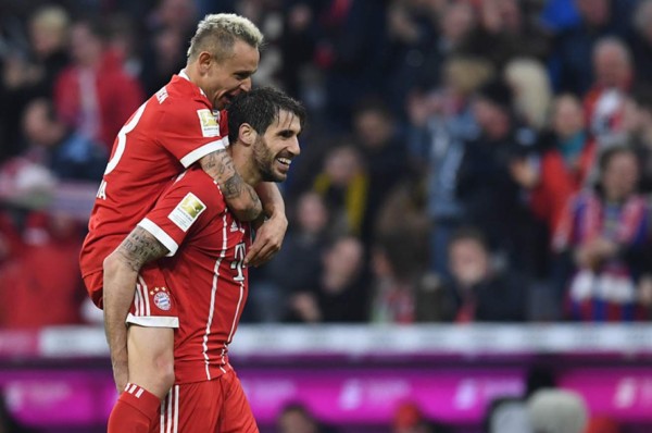 Bayern Múnich aplasta 6-0 al Dortmund pero aún no es campeón