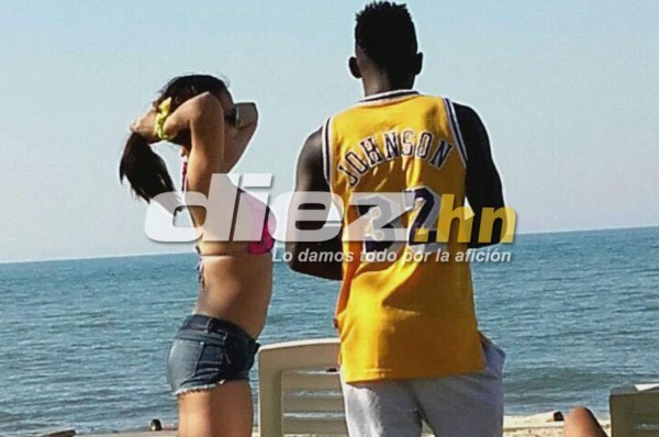 Alberth Elis e Isabel Zambrano, juntos en las playas de Puerto Cortés