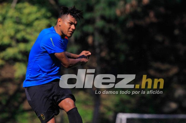 Mario Martínez sería convocado para Clásico con Olimpia