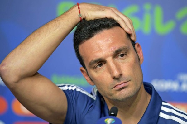 Lionel Scaloni: 'La alineación no la tengo confirmada, ni Messi está confirmado'