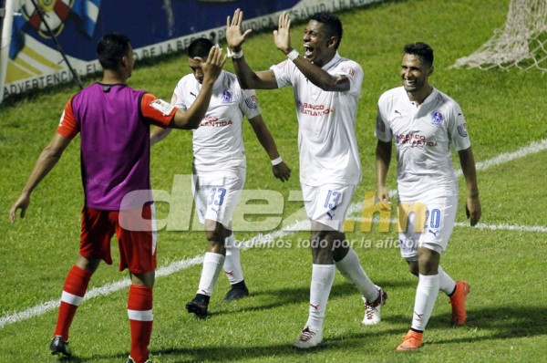 Olimpia acabó con racha de 25 partidos invictos de local del Real España