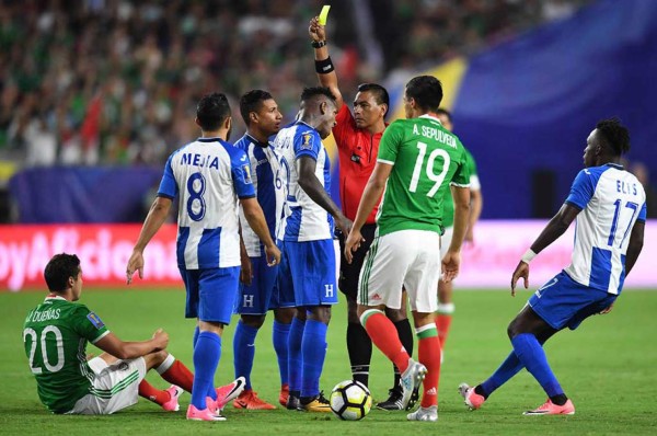 Eliminatorias de Concacaf al Mundial de Qatar serán en grupos, pero arrancarían hasta 2021