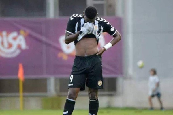 Bryan Róchez se va en blanco en el empate del Nacional ante Rio Ave y corta su racha goleadora