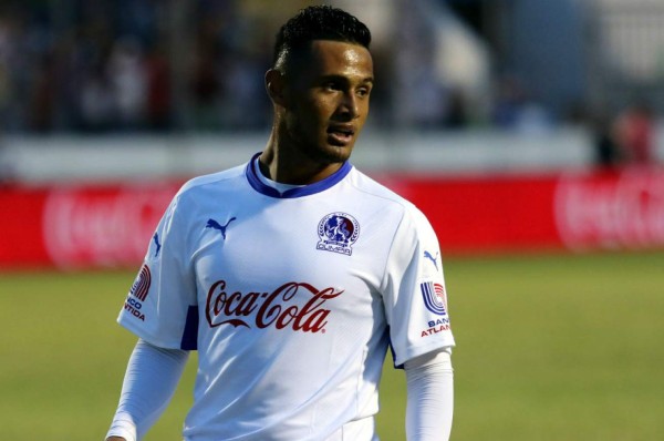 Alex López se convierte en el mejor volante del Olimpia