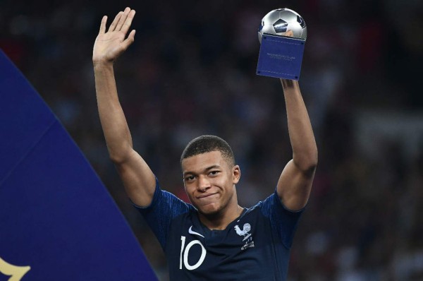 Kylian Mbappé, nombrado como mejor jugador joven del Mundial Rusia 2018