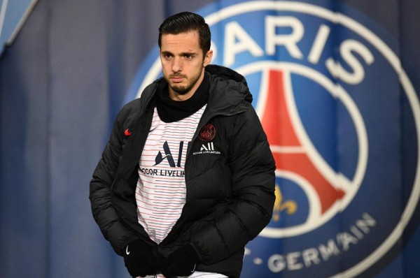 ¿Reducción de salarios en el PSG? 'Intentaremos ayudar', dice Sarabia a la AFP