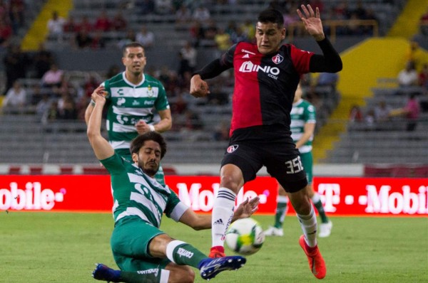 Liga MX: Atlas le pega al Santos Laguna y León vence a Morelia