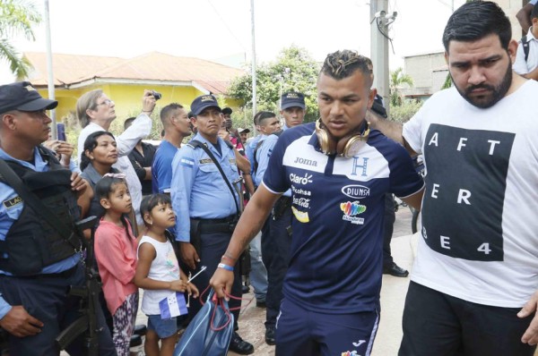 Mario Martínez estuvo detenido 13 horas en el aeropuerto de El Cairo, Egipto