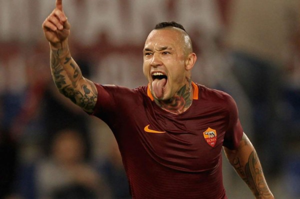 Nainggolan sorprende: 'No dicen que son gays porque están avergonzados'