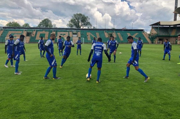 Honduras realizó su último entrenamiento previo a su debut en el Mundial de Polonia