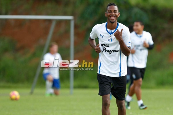 Los futbolistas sub-23 elegibles para Fabián Coito en la Selección Nacional de Honduras