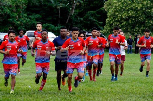 Vida comienza pretemporada en La Ceiba y confirma varias bajas