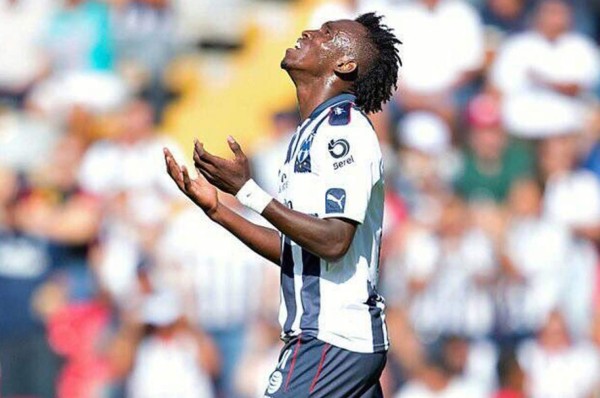 Alberth Elis no fue convocado para jugar el clásico ante Tigres
