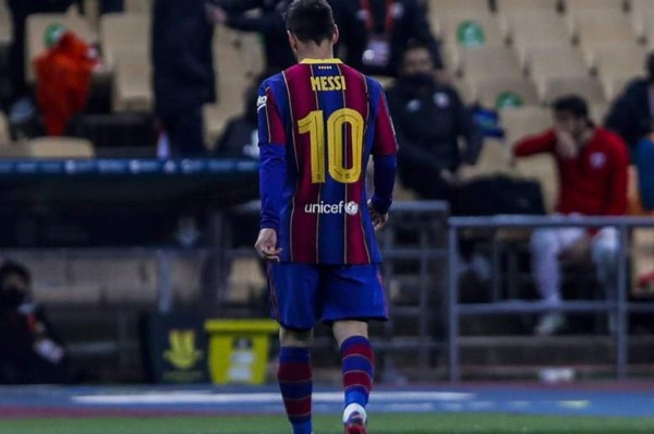 Arsene Wenger le recomienda al PSG que no contrate a Lionel Messi