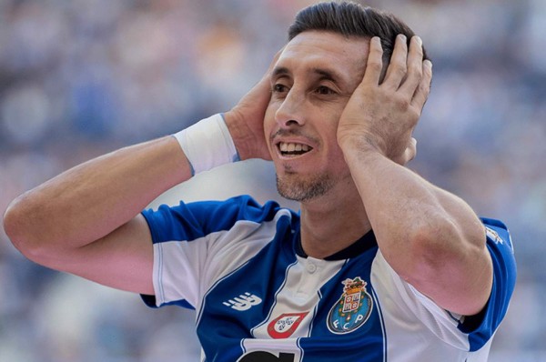 Héctor Herrera podría llegar al Tottenham la próxima temporada