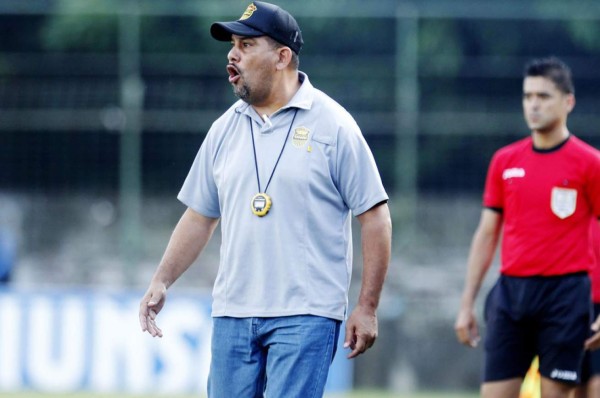 Erick Gallegos queda fuera de Real España