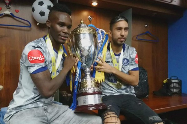 ¿No lo viste? Así vivió Santiago Vergara el bicampeonato de Motagua
