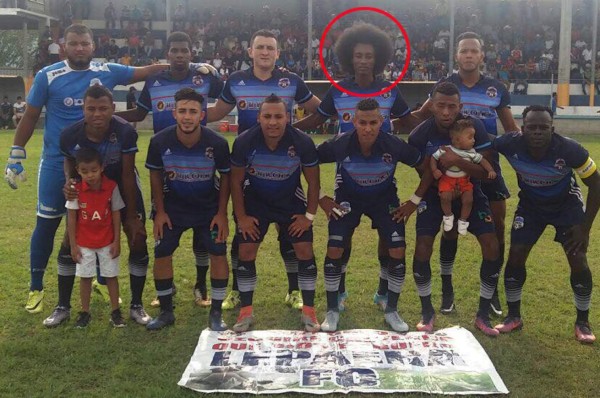 Javier Norales, el jugador con el look más extravagante en la Liga de Ascenso