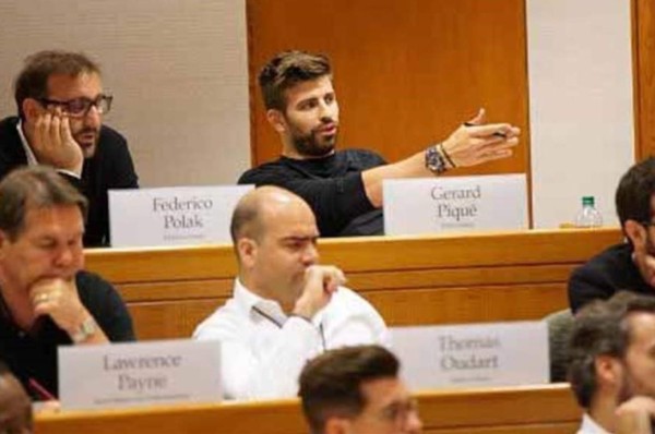 Gerard Piqué estudia en Harvard mientras Real Madrid juega la final de Champions