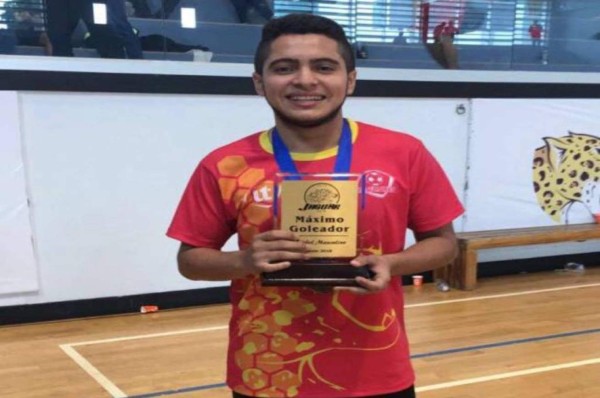 Luis Solis, el jugador hondureño de futsal que se probará en Boca Juniors: 'He trabajado años por esta oportunidad'