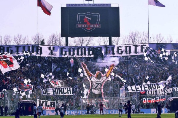 Las 7 barras de fútbol más fieles de América