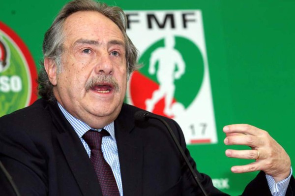Renuncia Decio de María de la Federación mexicana de fútbol