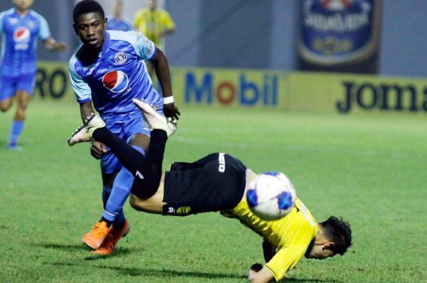 ¡Para seguir líderes! El 11 que mandará Diego Vázquez para el Motagua-Olimpia en Comayagua