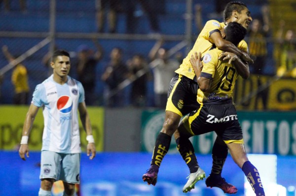 Con polémica, Real España empata al Motagua in extremis