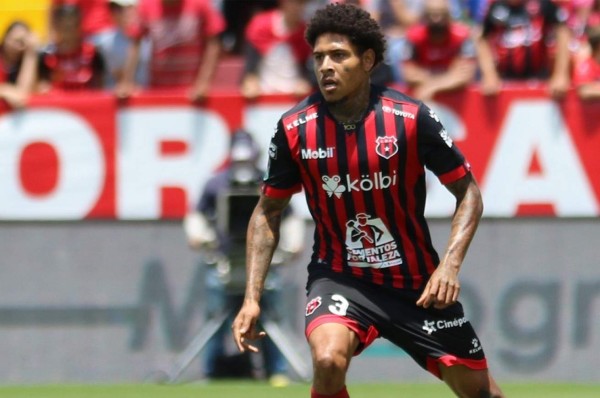 Fichajes: Henry Figueroa apunta al extranjero, Vida asusta y el anuncio de Real España sobre 'Buba' López