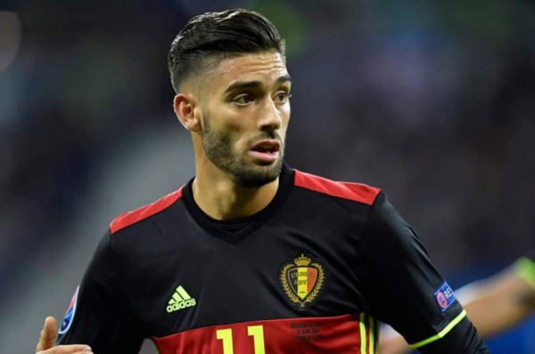 Yannick Carrasco ofreció 11 mil dólares a compañero al que le rompió la nariz
